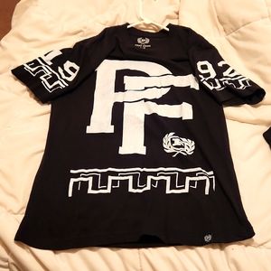 Phat Farm Mens Tshirt (Large)